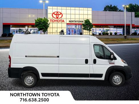 Used 2020 RAM ProMaster 2500 w/ Interior Convenience Group image 15