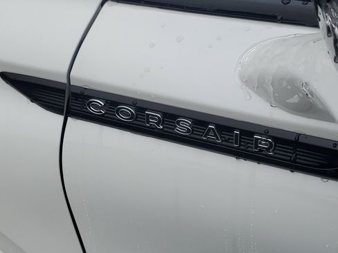 New 2026 Lincoln Corsair Premiere image 7