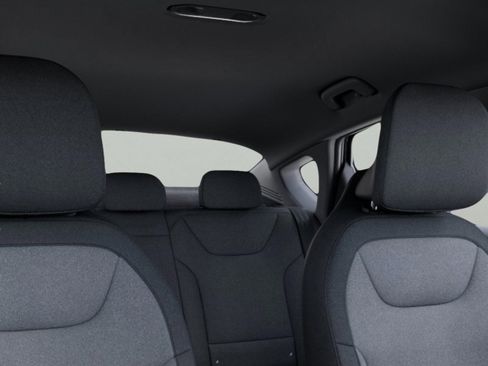 New 2026 Kia K4 FWD image 22