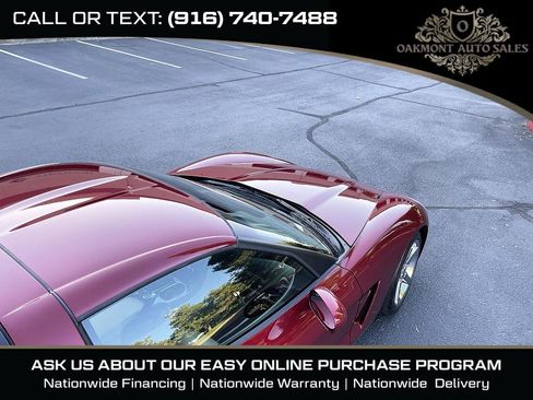 Used 2006 Chevrolet Corvette Coupe w/ Preferred Equipment Group RWD image 9