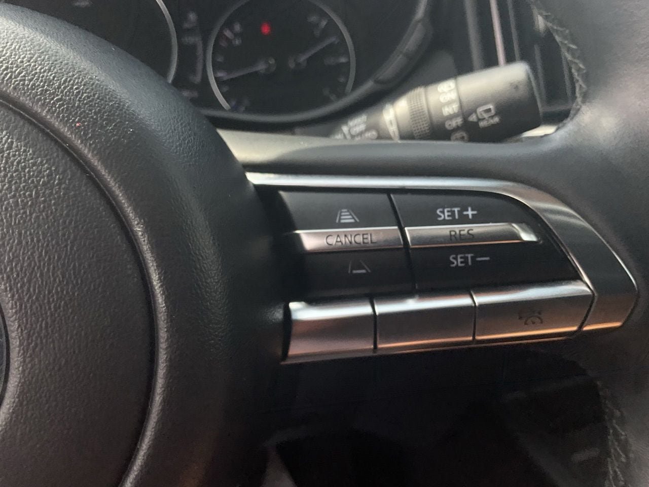 Used 2025 MAZDA CX-50 AWD 2.5 S w/ Premium Package image 41