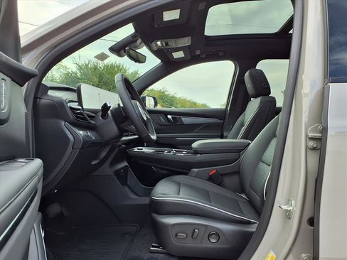 New 2026 Buick Enclave Sport Touring w/ Power Package image 19