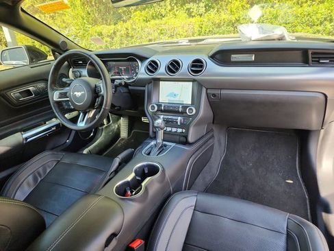 Used 2022 Ford Mustang GT Premium w/ Equipment Group 401A image 8