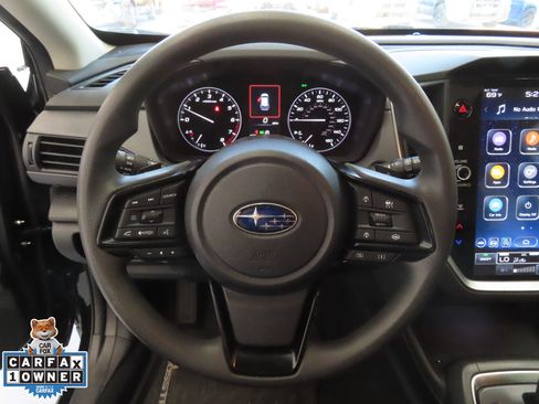 Used 2024 Subaru Crosstrek 2.0i Premium image 17