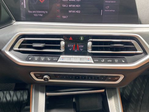 Used 2019 BMW X5 xDrive40i w/ Premium Package 2 AWD/4WD image 38