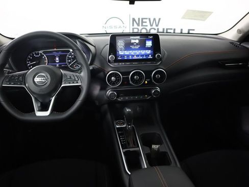 Used 2023 Nissan Sentra SR w/ Trunk Package image 21