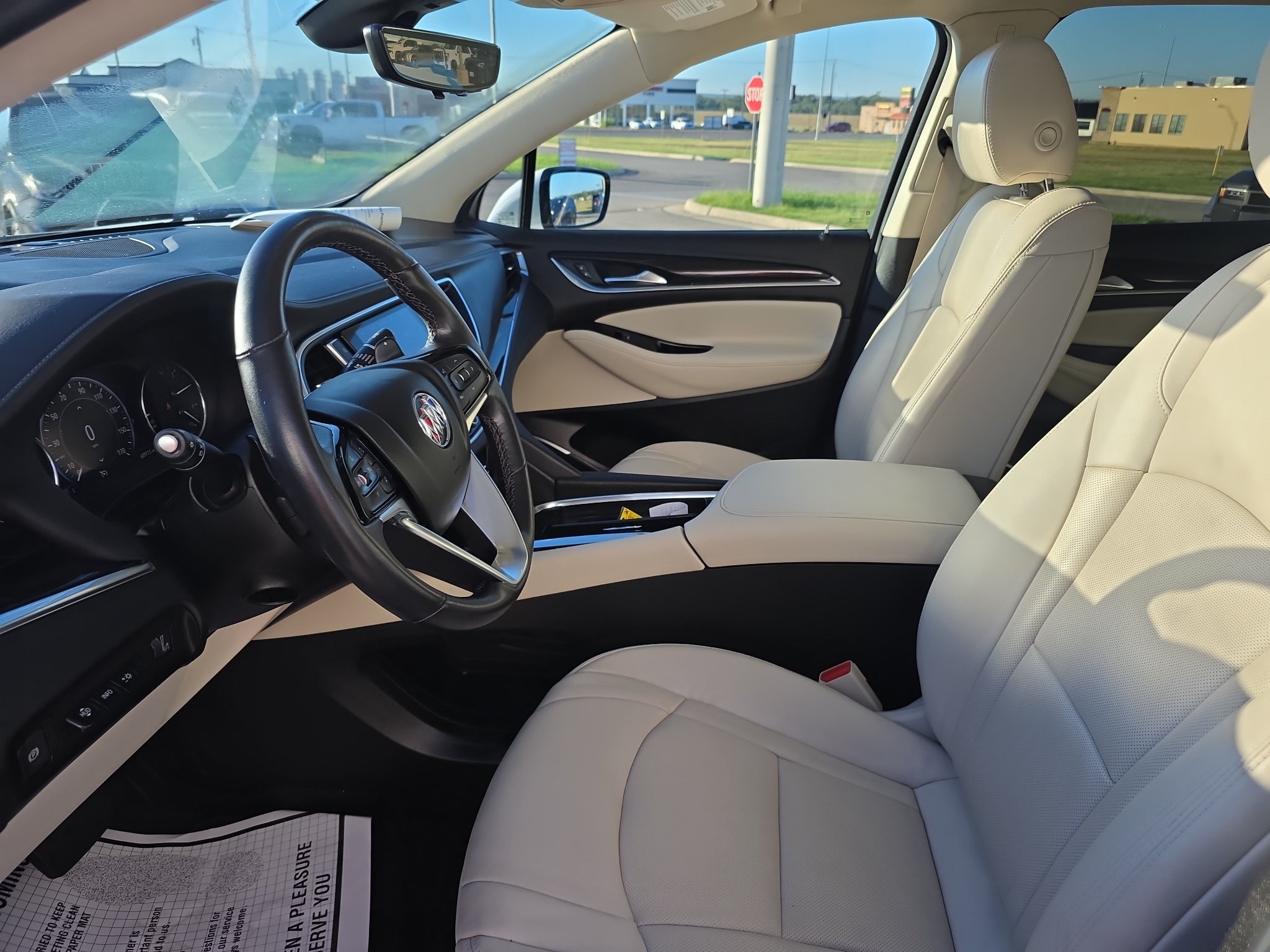 Used 2022 Buick Enclave Premium w/ Experience Buick Package FWD image 6