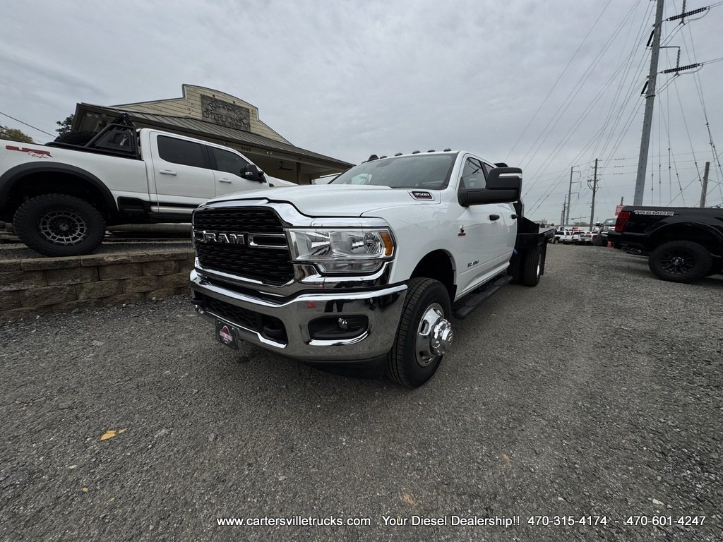 Used 2023 RAM 3500 SLT w/ Quick Order Package 2YG SLT AWD/4WD image 2
