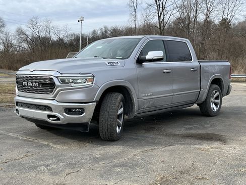 Used 2022 RAM 1500 Limited AWD/4WD image 11