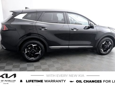 New 2026 Kia Sportage EX AWD/4WD image 4