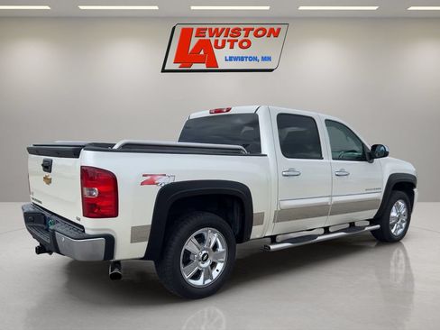 Certified 2013 Chevrolet Silverado 1500 LTZ w/ LTZ White Diamond Edition AWD/4WD image 5