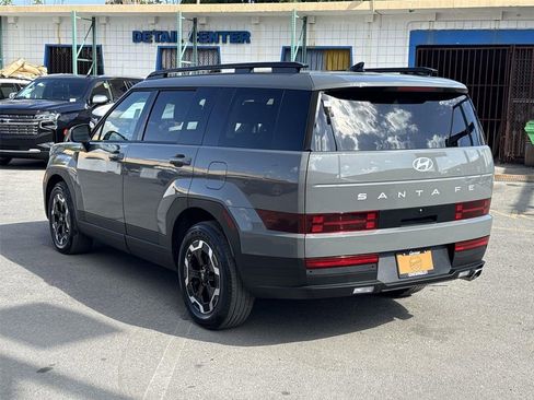 Used 2025 Hyundai Santa Fe SEL image 5