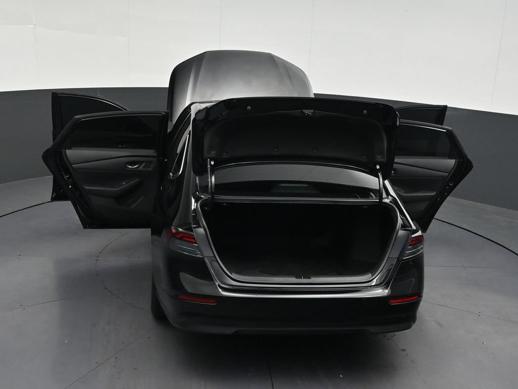 Used 2024 Honda Accord EX image 37