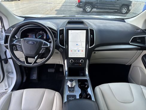 Certified 2022 Ford Edge Titanium image 24