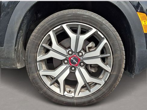 Used 2023 Kia Seltos SX AWD/4WD image 8