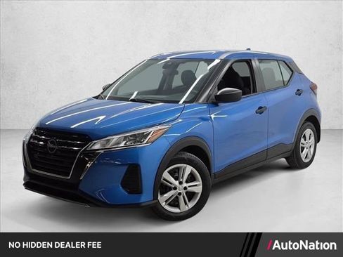 Used 2023 Nissan Kicks S FWD image 1