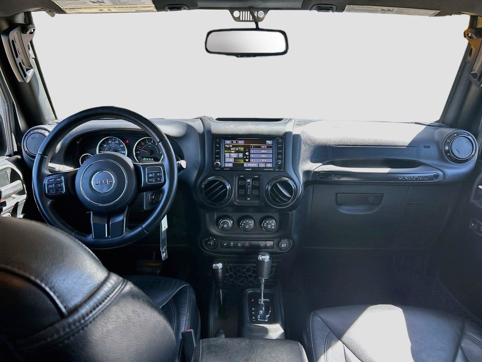 Used 2017 Jeep Wrangler Unlimited Sahara AWD/4WD image 16