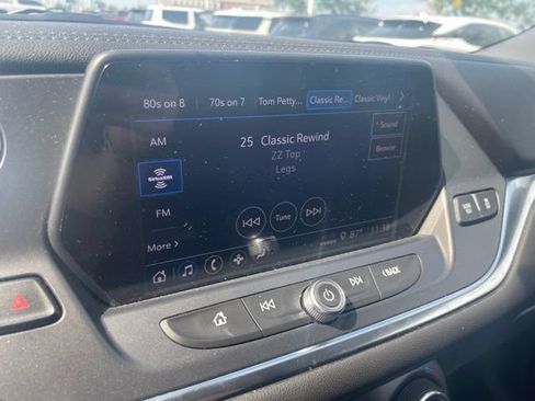 Used 2022 Chevrolet Blazer LT FWD image 12