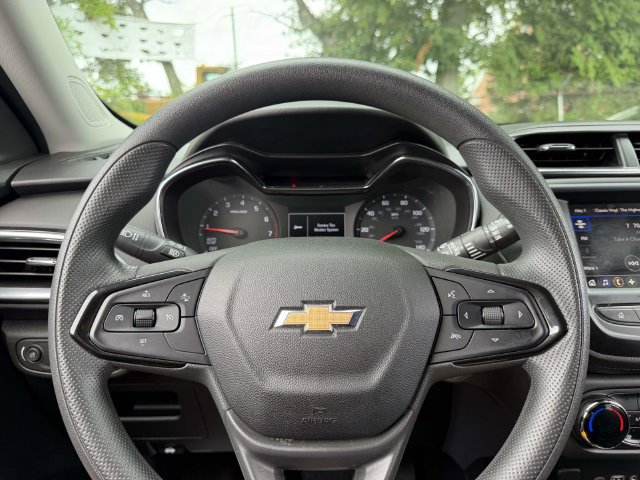 Certified 2022 Chevrolet TrailBlazer LT w/ Confidence II Package FWD image 40
