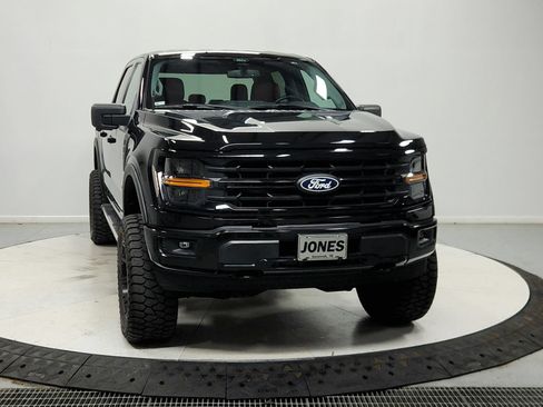 Used 2024 Ford F150 XLT AWD/4WD image 3