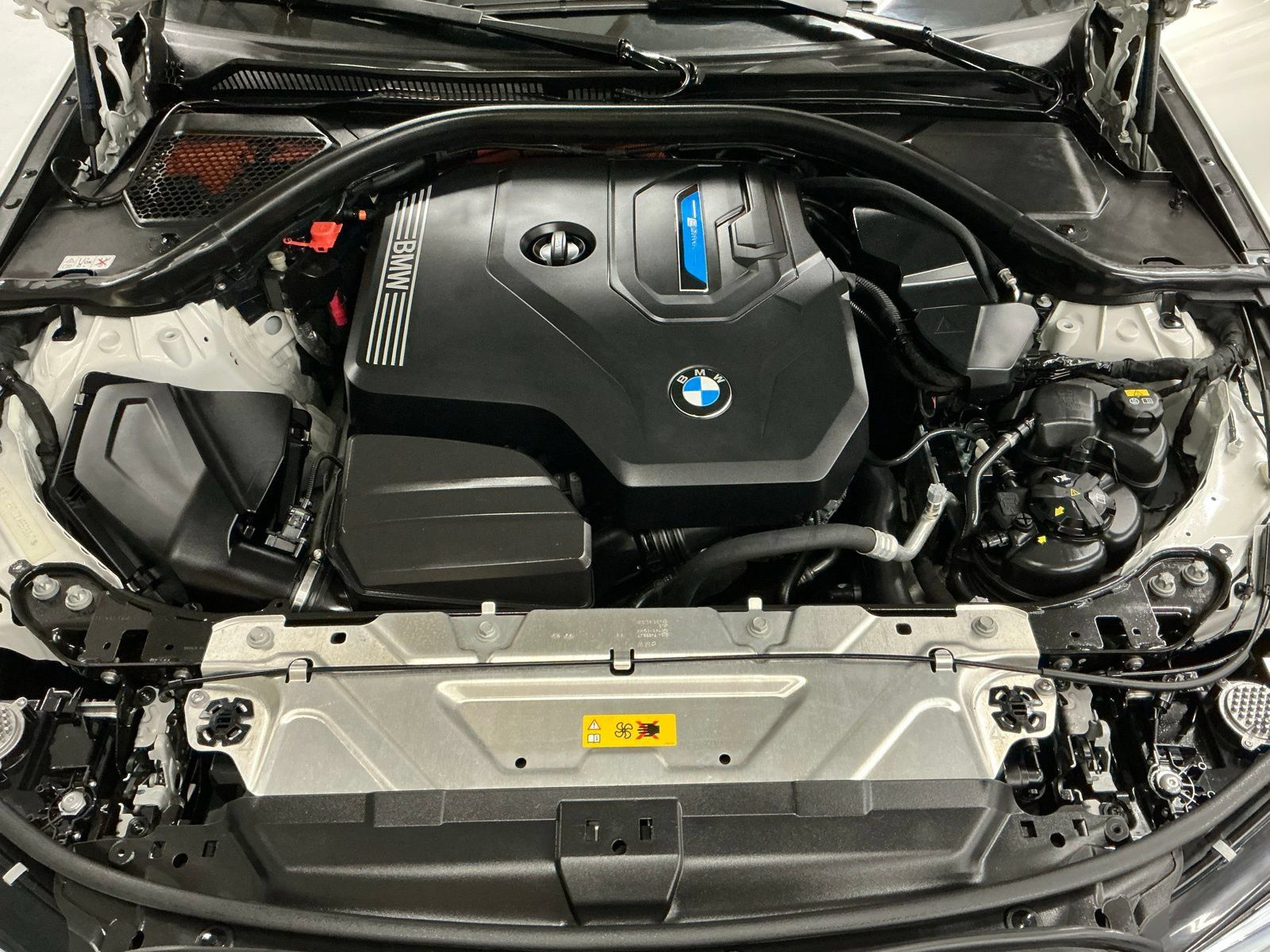 Used 2021 BMW 330e w/ Premium Package RWD image 39