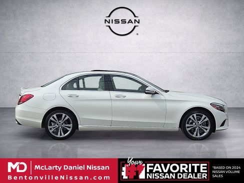 Used 2019 Mercedes-Benz C 300 4MATIC Sedan image 6