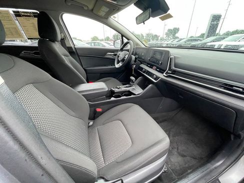Certified 2024 Kia Sportage LX FWD image 27