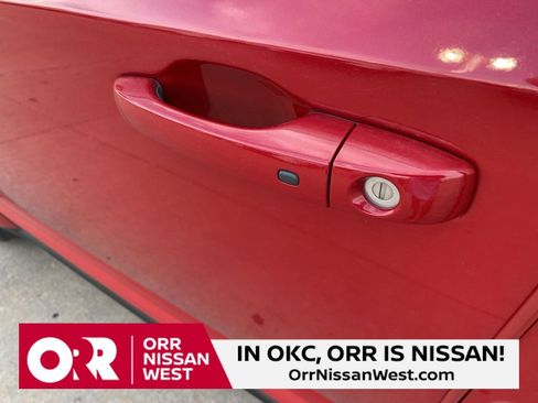 Used 2018 Dodge Journey SE w/ Popular Equipment Group image 11