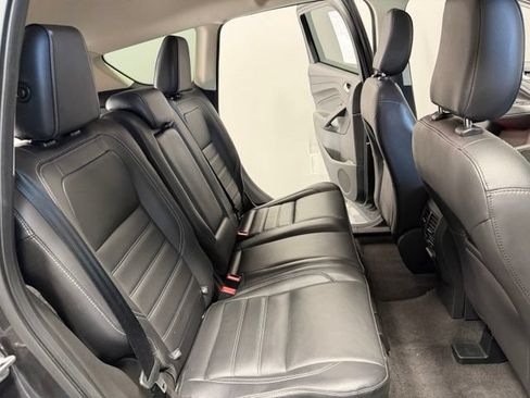 Used 2018 Ford Escape Titanium FWD image 27