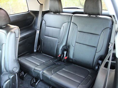 Used 2021 GMC Acadia SLT w/ Elevation Edition FWD image 14