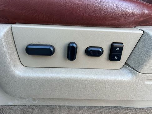 Used 2010 Ford F150 4x4 SuperCrew image 36