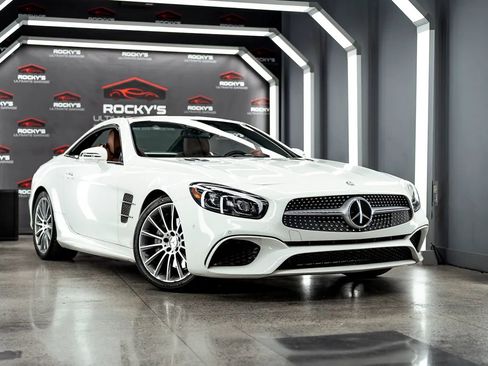 Used 2017 Mercedes-Benz SL 450 image 3