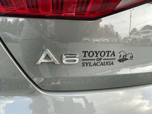 Used 2024 Audi A6 Premium Plus image 11