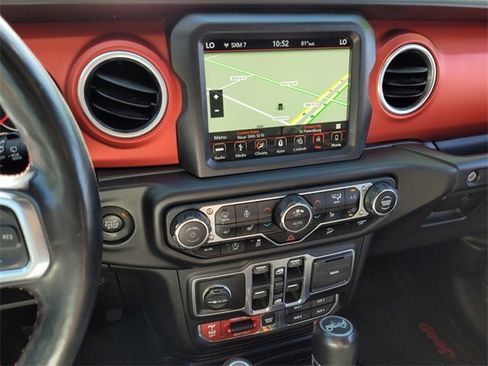 Certified 2018 Jeep Wrangler Unlimited Rubicon image 24