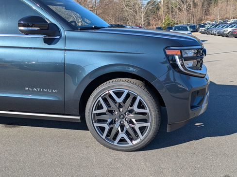 New 2026 Ford Expedition Max Platinum w/ Platinum Ultimate Package image 11