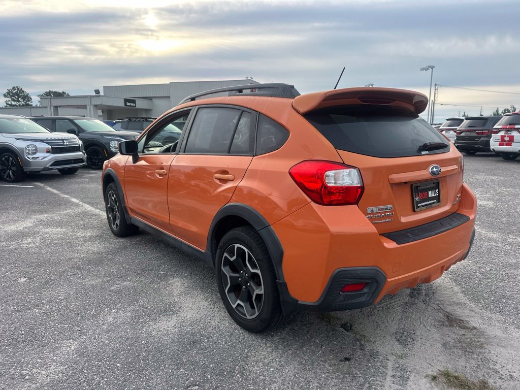 Used 2015 Subaru Crosstrek 2.0i Premium AWD/4WD image 5