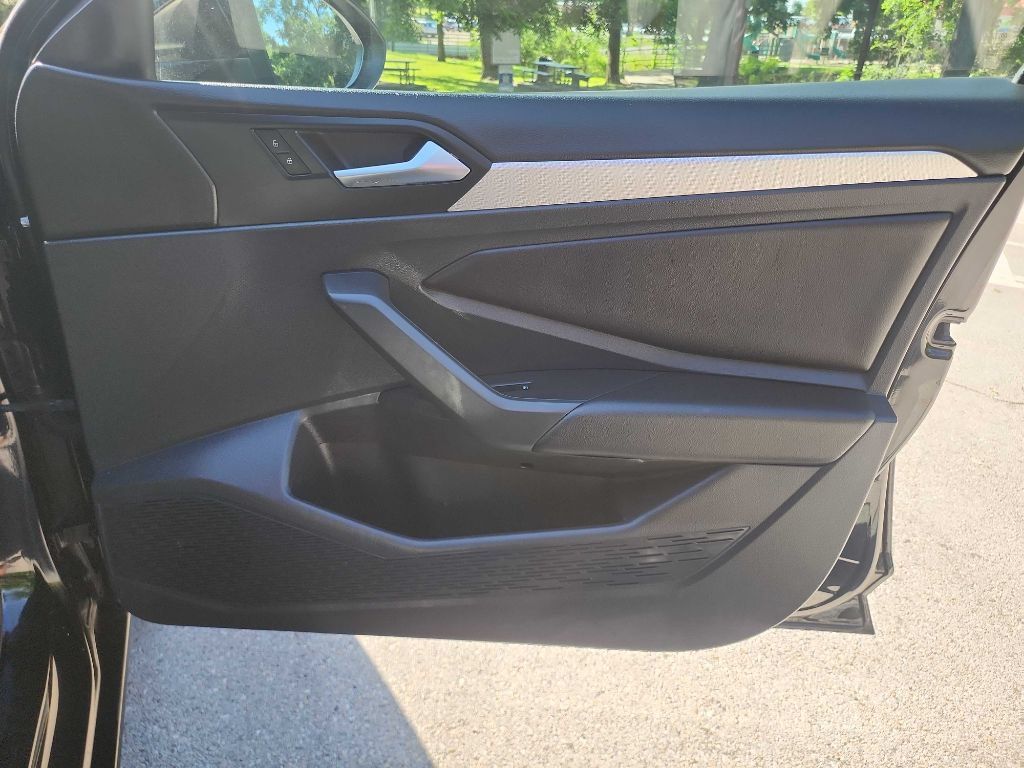 Used 2019 Volkswagen Jetta S w/ Driver Assistance Package FWD image 24