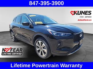 Certified 2025 Ford Escape Platinum AWD/4WD video 1