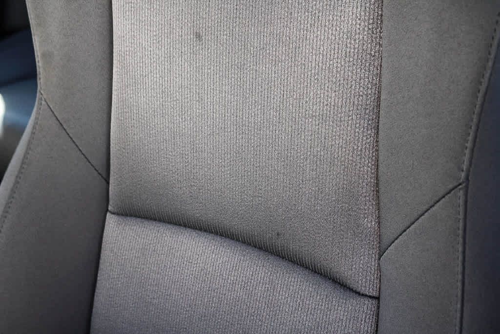 Used 2019 Honda Accord LX image 12