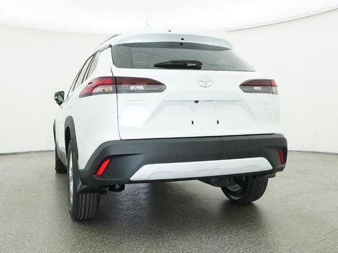 New 2026 Toyota Corolla Cross LE w/ Moonroof Package FWD image 22