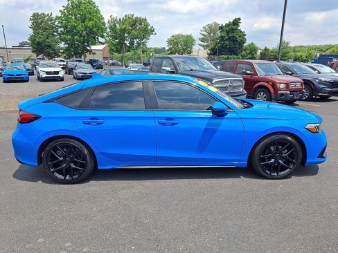 Used 2023 Honda Civic Sport Touring image 7