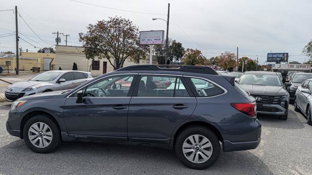 Used 2017 Subaru Outback 2.5i AWD/4WD image 3