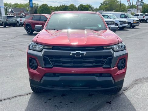 Certified 2025 Chevrolet Colorado LT w/ Advanced Trailering Package AWD/4WD image 4