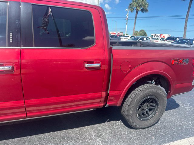Used 2015 Ford F150 Platinum w/ Equipment Group 701A Luxury AWD/4WD image 4