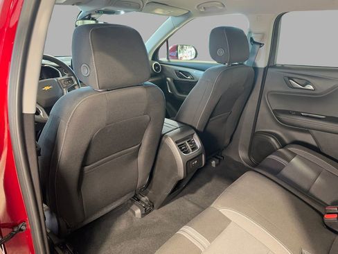 Used 2025 Chevrolet Blazer LT image 15