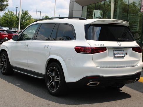 Used 2023 Mercedes-Benz GLS 580 4MATIC image 6