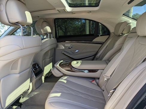 Used 2014 Mercedes-Benz S 550 Sedan image 17