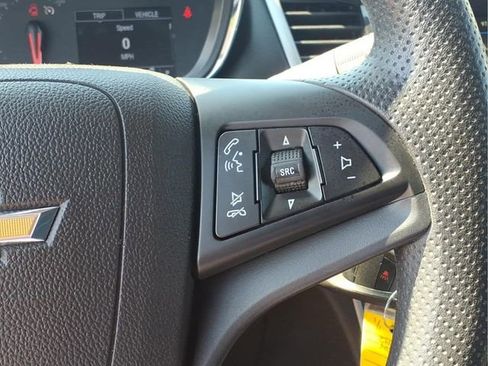 Used 2019 Chevrolet Trax LS w/ Tint and Cruise Package image 16