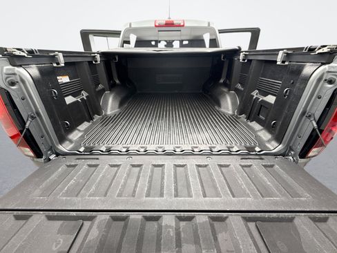 Used 2023 Chevrolet Colorado Trail Boss image 21