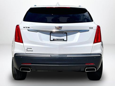 Used 2018 Cadillac XT5 Luxury w/ Driver Awareness Package AWD/4WD image 6